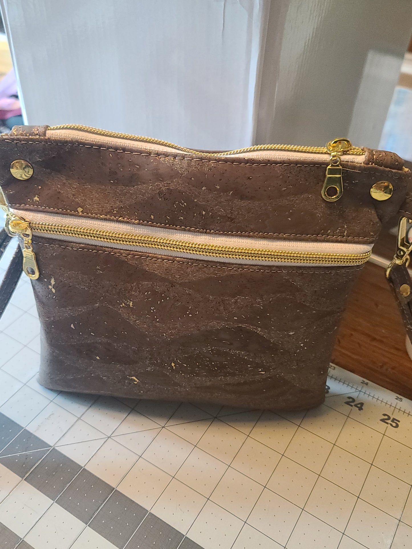 Zippy Crossbody/Cell Phone Purse