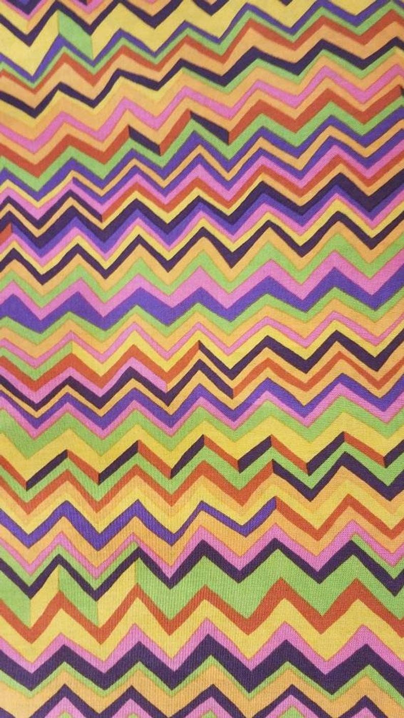 Festive Zig Zag Print 100% cotton premium quality fabric by the HALF YARD - for Halloween costume, Quilts, Party Place Mats